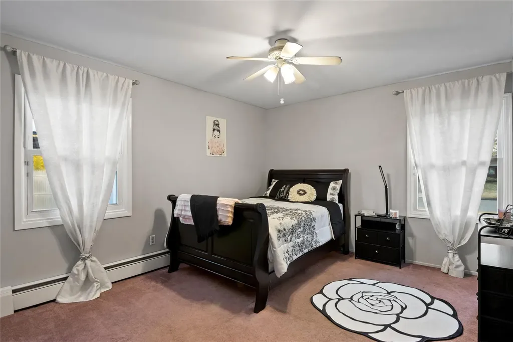 11 Onyx Drive Stony Brook NY 11790