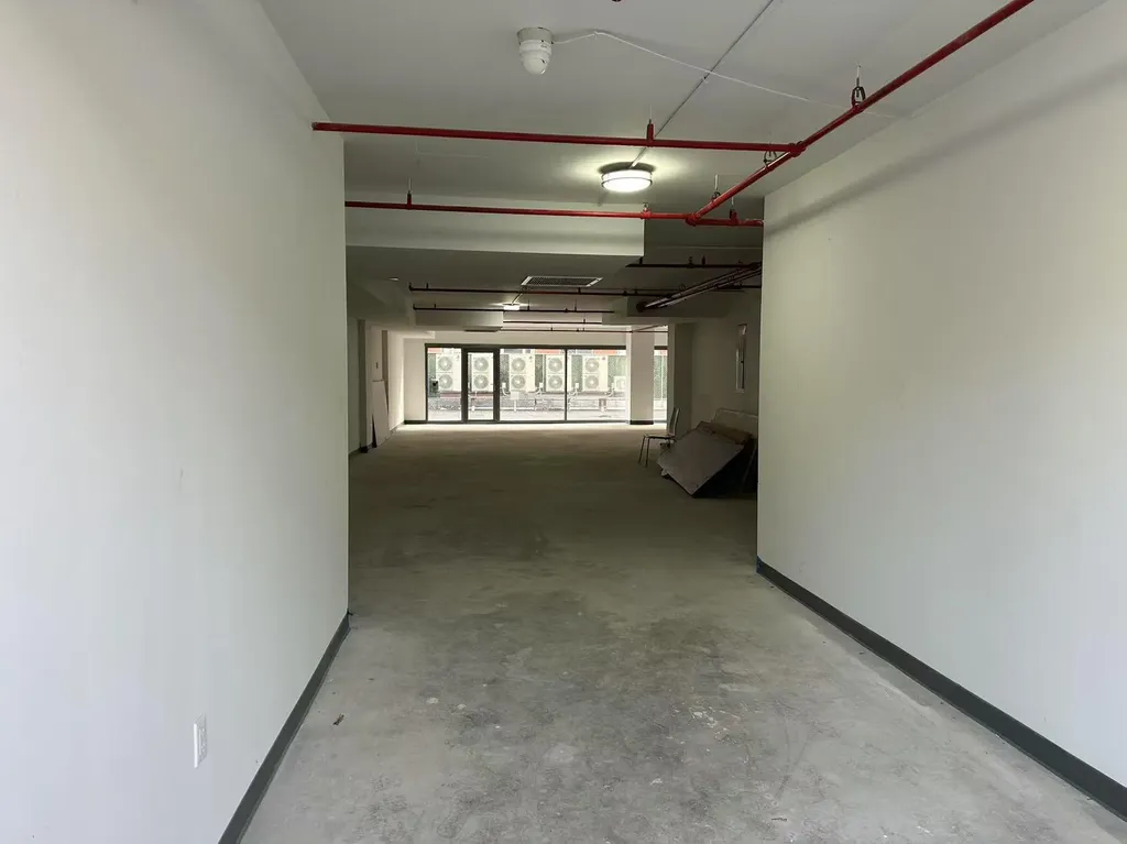 13680 41 Avenue Flushing NY 11355