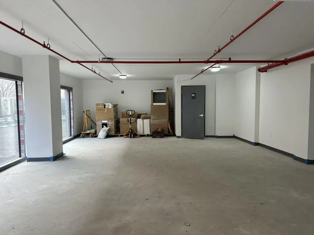 13680 41 Avenue Flushing NY 11355
