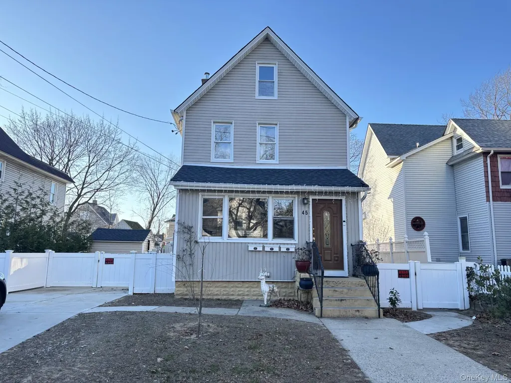 45 Lynbrook Avenue Lynbrook NY 11563