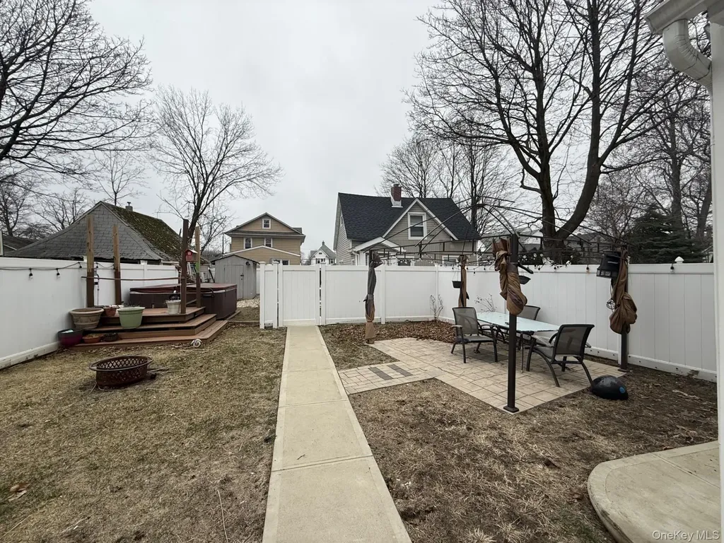 45 Lynbrook Avenue Lynbrook NY 11563