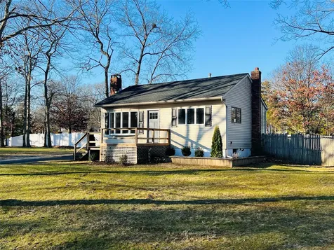 85 Curtis Street Centereach NY 11720