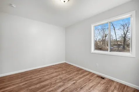 36 Wellington Road Middle Island NY 11953