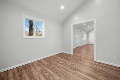 36 Wellington Road Middle Island NY 11953