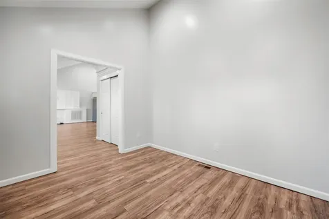 36 Wellington Road Middle Island NY 11953