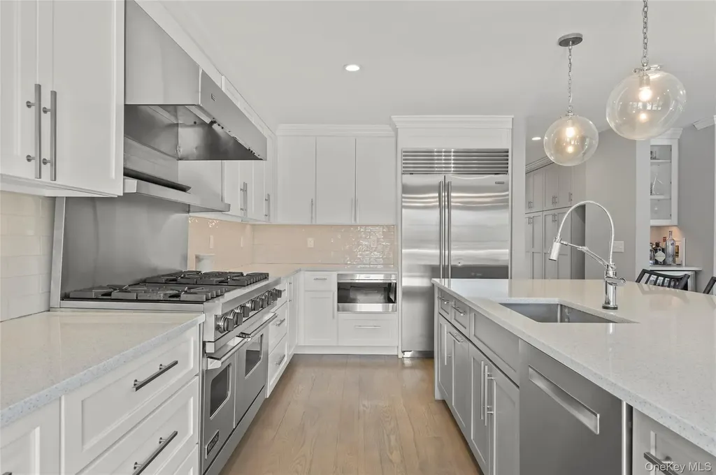 245 Oneck Lane Westhampton Beach NY 11978