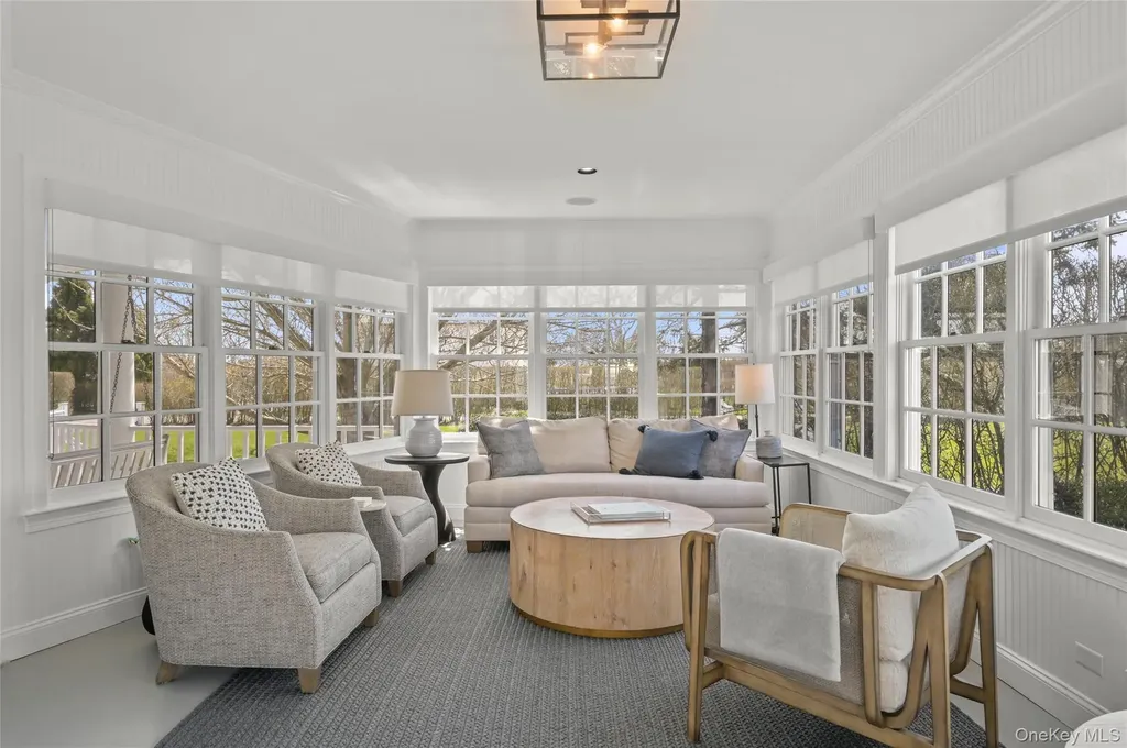 245 Oneck Lane Westhampton Beach NY 11978