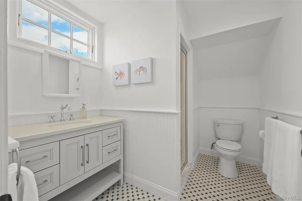 245 Oneck Lane Westhampton Beach NY 11978