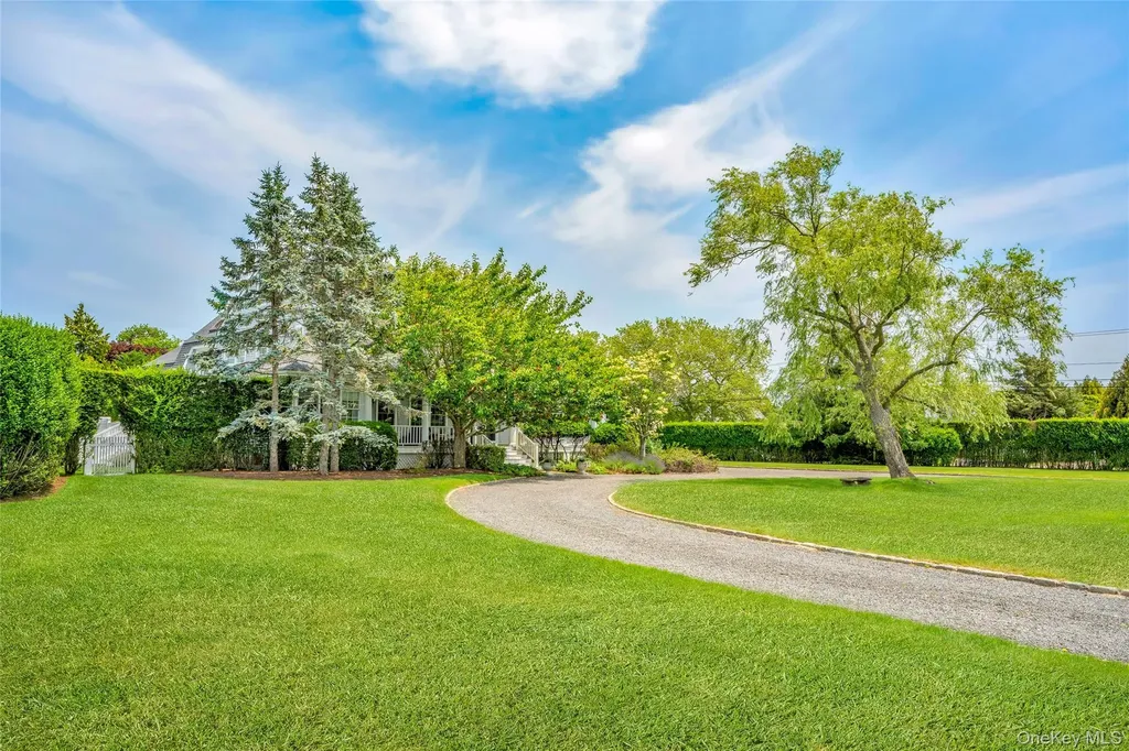 245 Oneck Lane Westhampton Beach NY 11978