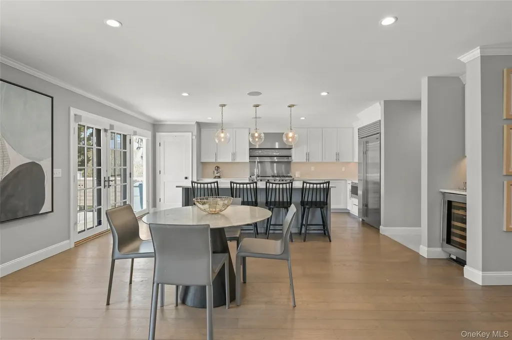 245 Oneck Lane Westhampton Beach NY 11978