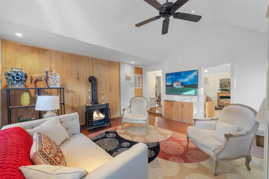 64 N Moger Avenue Mount Kisco NY 10549