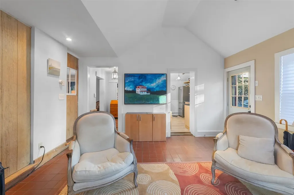 64 N Moger Avenue Mount Kisco NY 10549