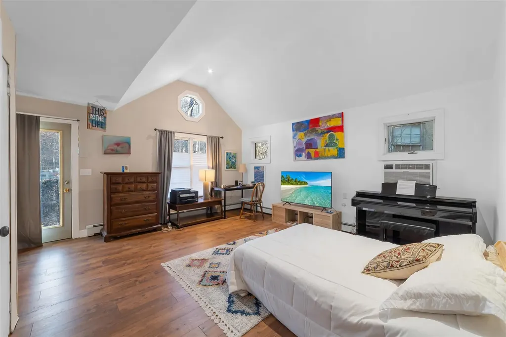 64 N Moger Avenue Mount Kisco NY 10549