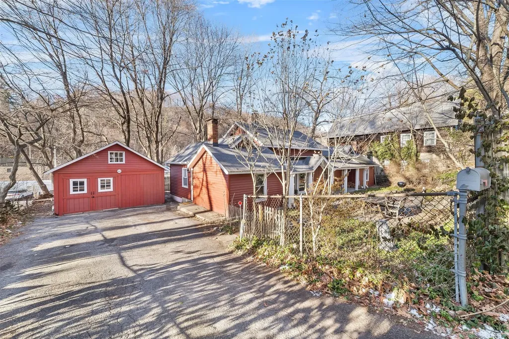 64 N Moger Avenue Mount Kisco NY 10549