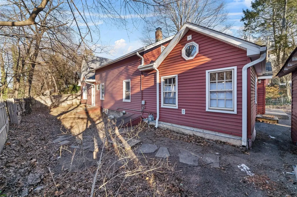 64 N Moger Avenue Mount Kisco NY 10549