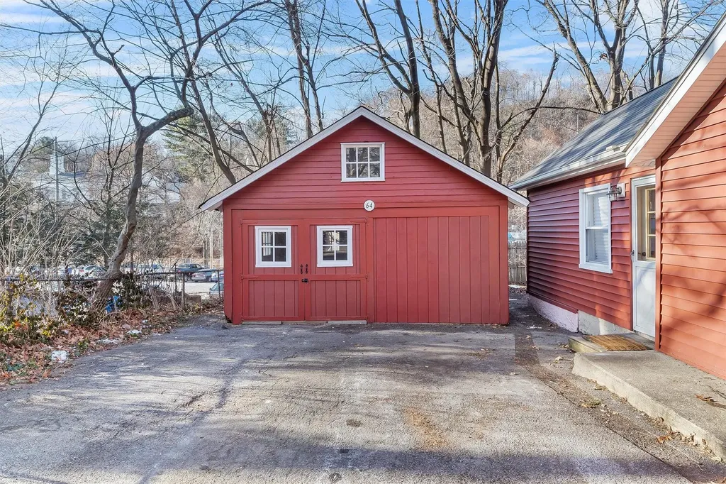 64 N Moger Avenue Mount Kisco NY 10549