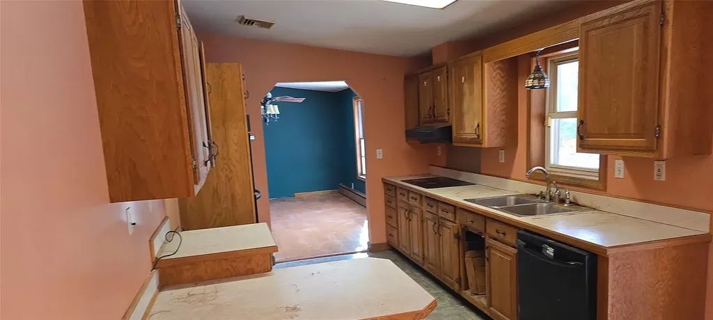 290 Hilltop Road Monticello NY 12701