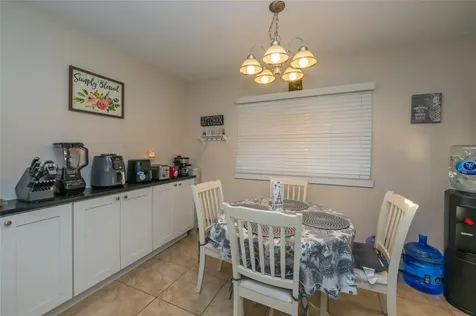 20 Hurstwood Road Shirley NY 11967
