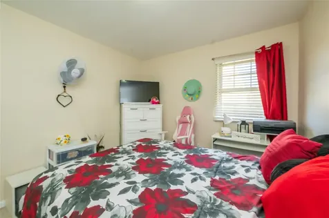 20 Hurstwood Road Shirley NY 11967