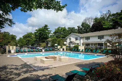 23 Weaver Drive Massapequa NY 11758