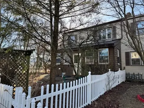 10 Vernon Terrace Poughkeepsie NY 12601