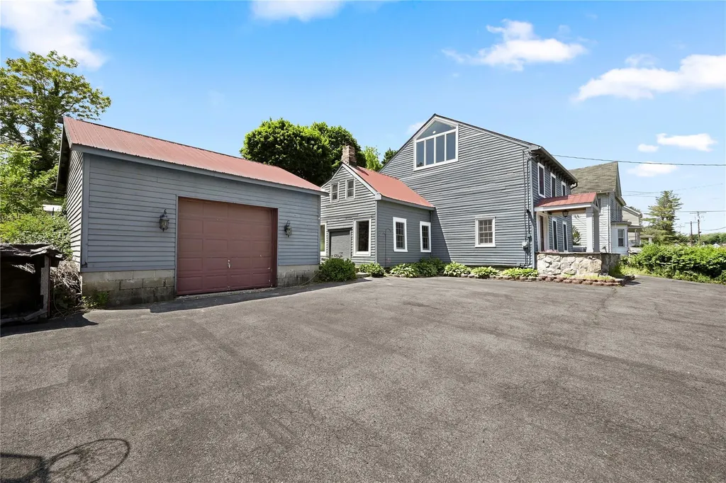 1211 Route 9w Marlboro NY 12542