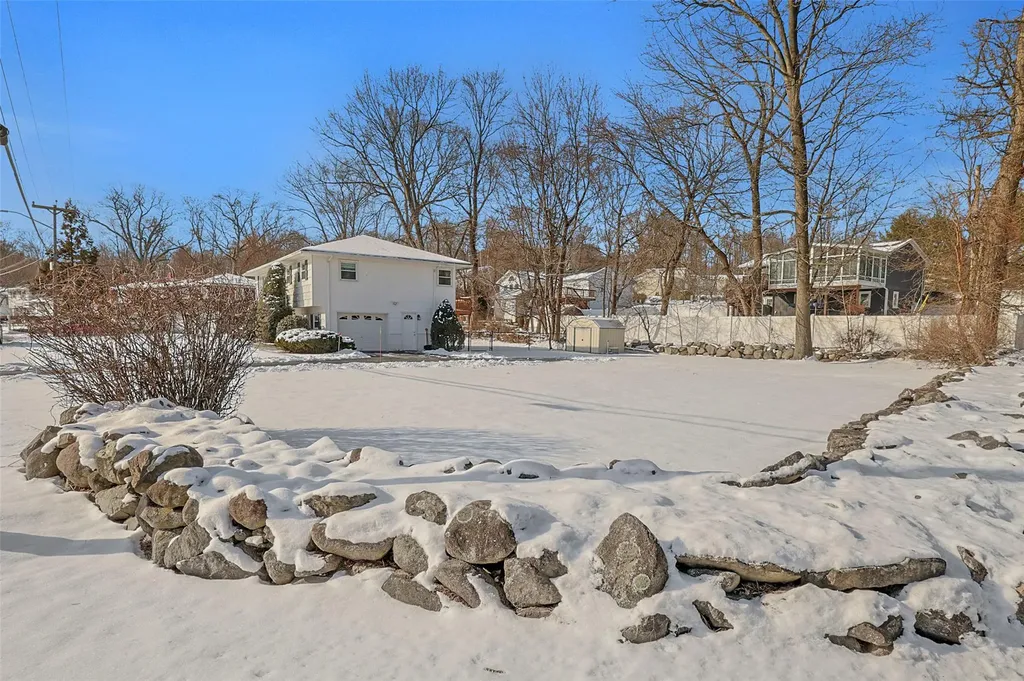 19 Lilburn Drive Stony Point NY 10980