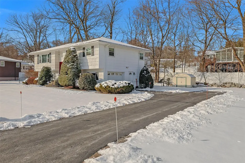 19 Lilburn Drive Stony Point NY 10980