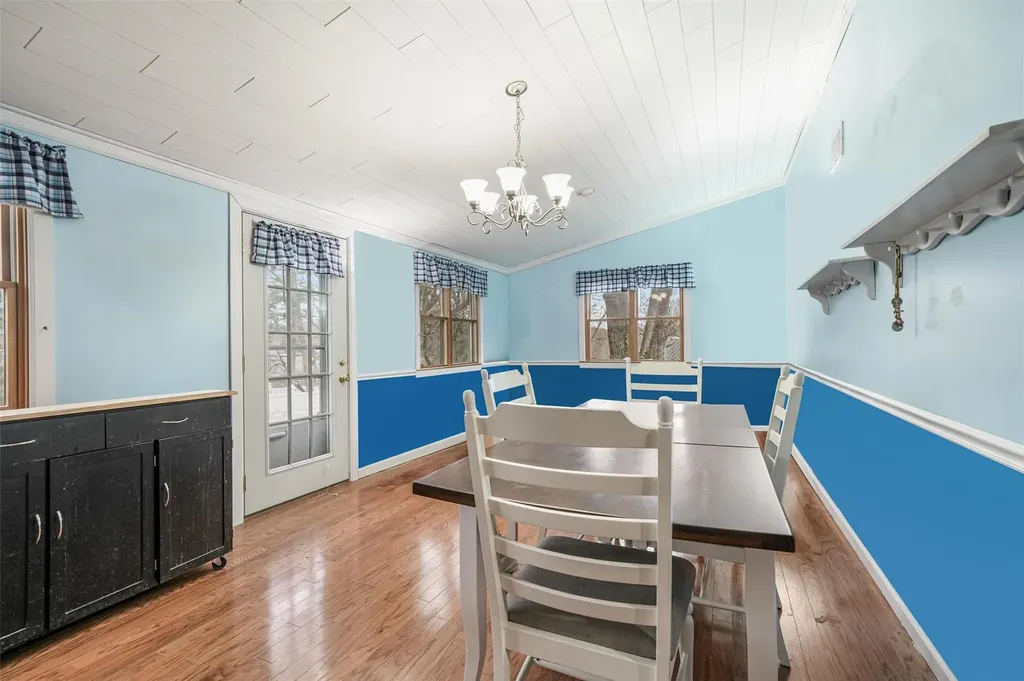8 Ellison Drive New Windsor NY 12553