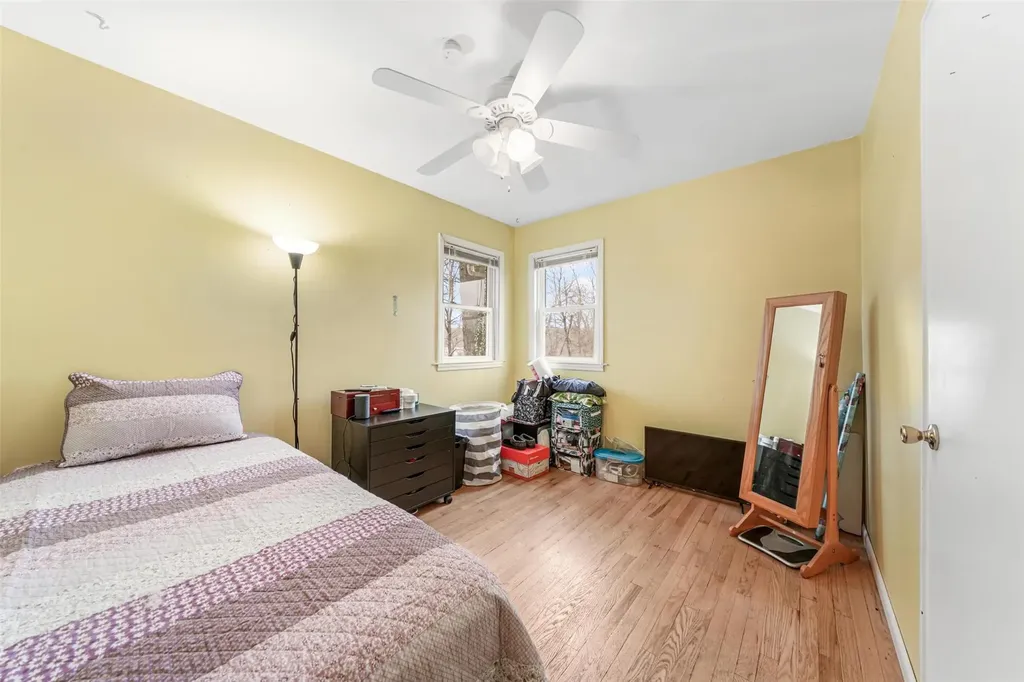 8 Ellison Drive New Windsor NY 12553