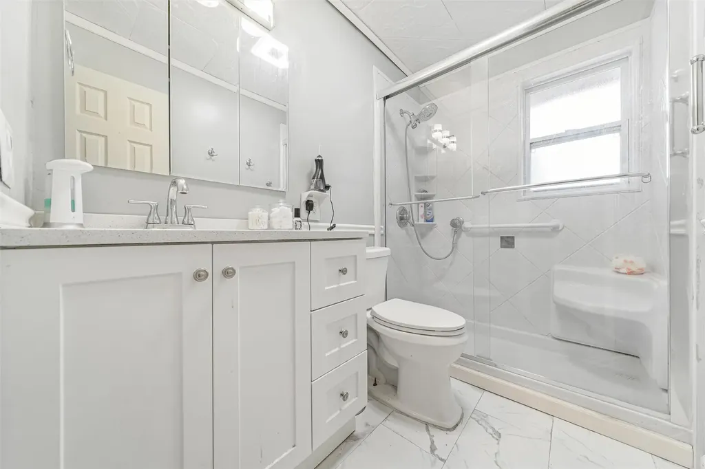 8 Ellison Drive New Windsor NY 12553