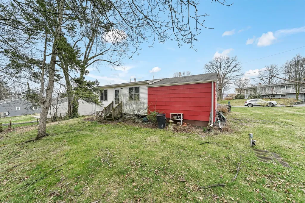 8 Ellison Drive New Windsor NY 12553