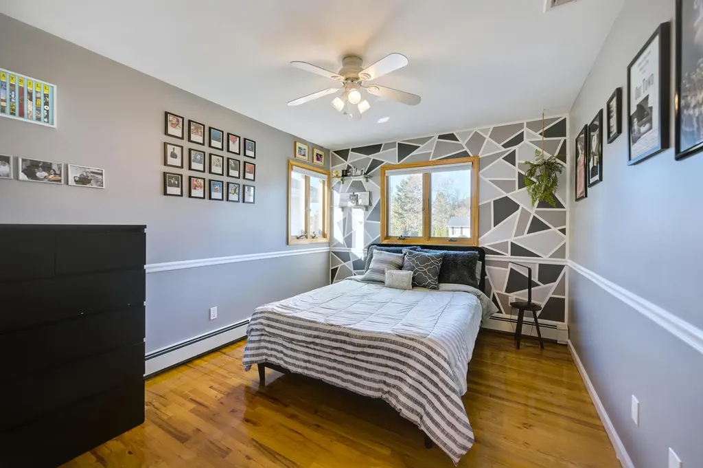 3 Candy Lane Commack NY 11725