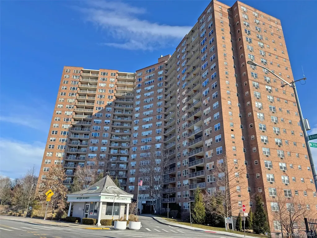 5700 Arlington Bronx NY 10471