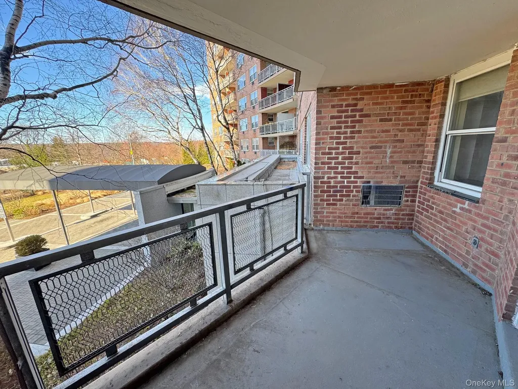 5700 Arlington Bronx NY 10471