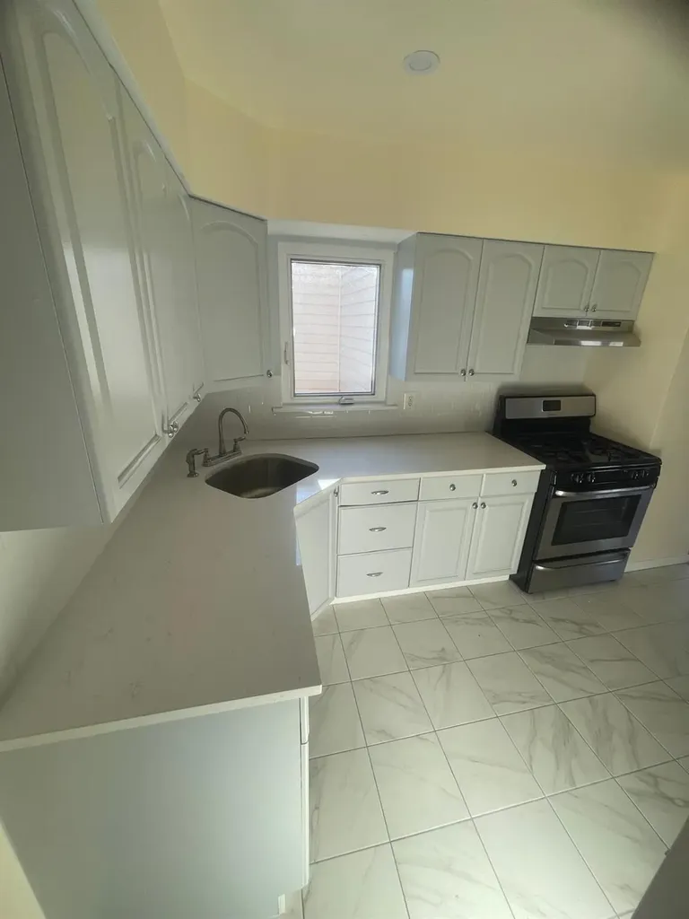 198 N 2nd Street Bethpage NY 11714