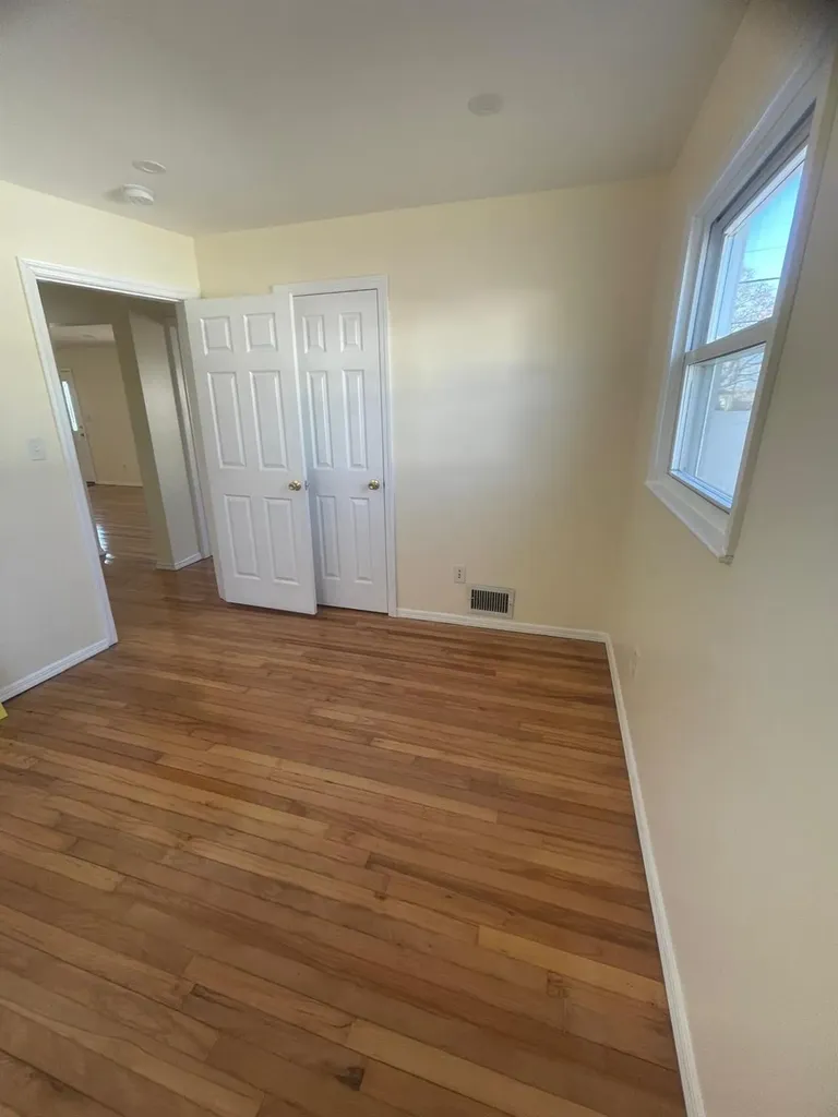 198 N 2nd Street Bethpage NY 11714