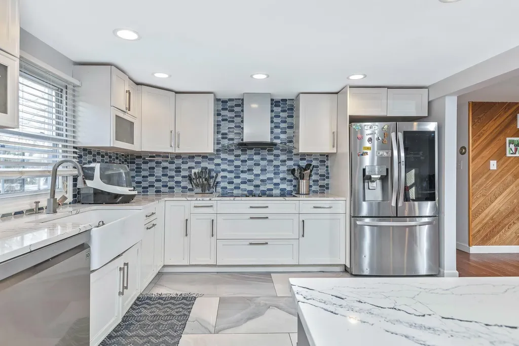41 Wedgewood Drive Coram NY 11727