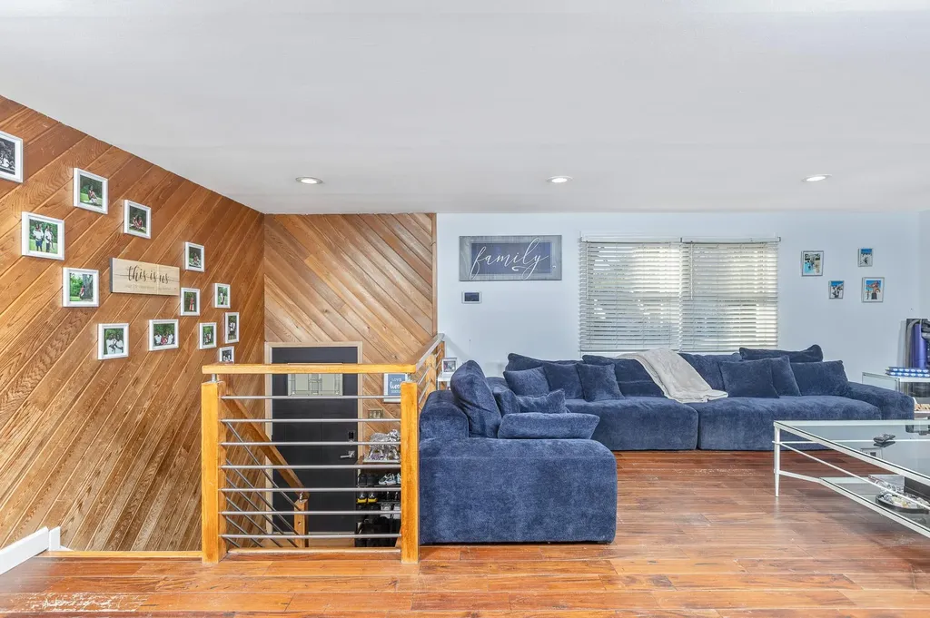 41 Wedgewood Drive Coram NY 11727
