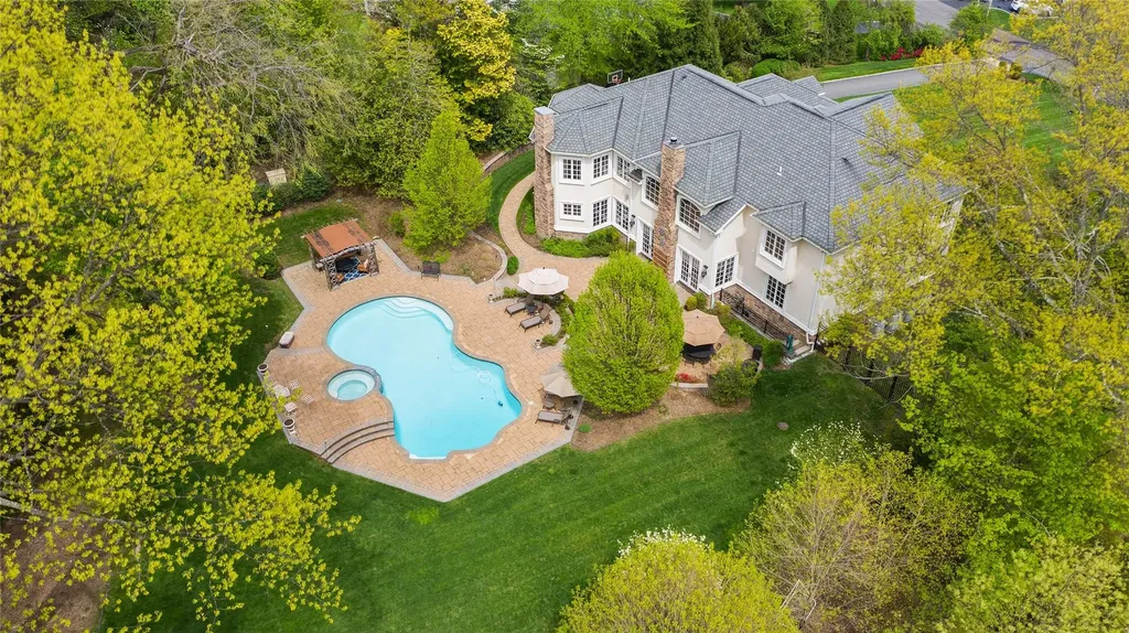 41 Hillandale Road Rye Brook NY 10573