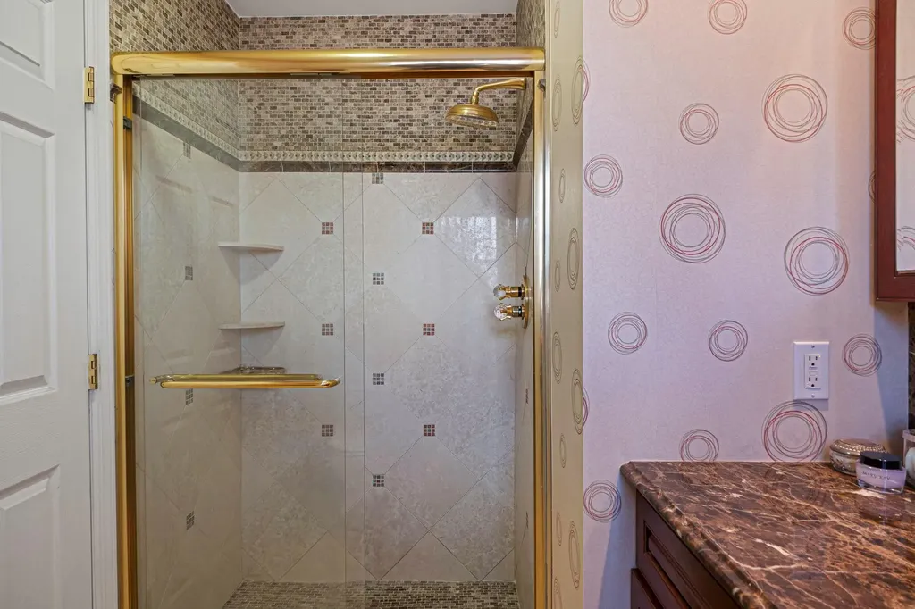 19 Burham Drive Smithtown NY 11787