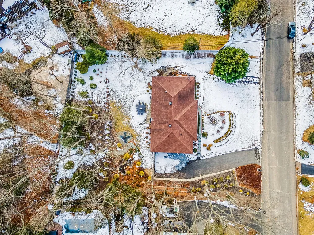 19 Burham Drive Smithtown NY 11787