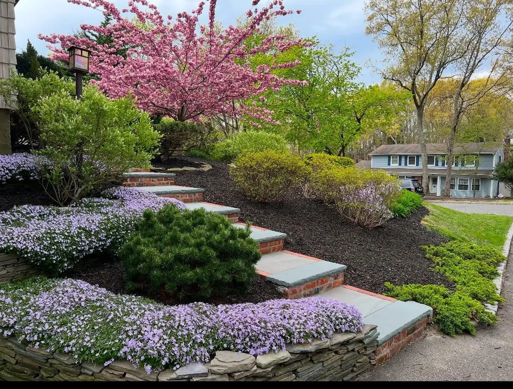 19 Burham Drive Smithtown NY 11787
