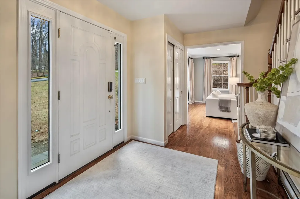 83 Indian Hill Road Mount Kisco NY 10549