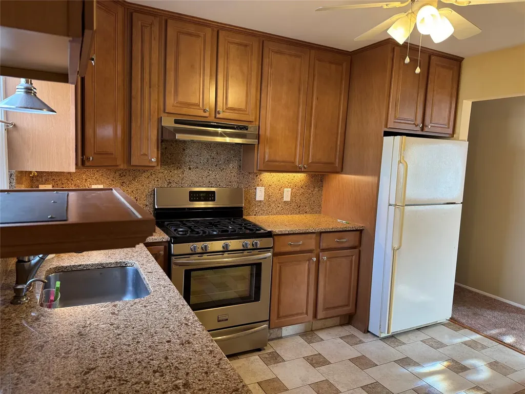 27 Crescent Drive Beacon NY 12508