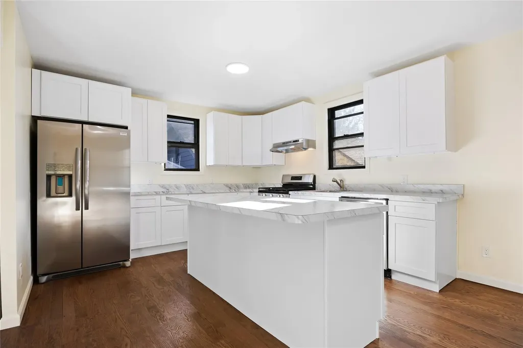 54 Iden Avenue Pelham NY 10803