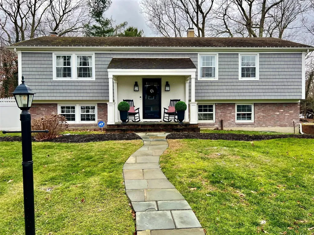 2 Franko Lane Brookhaven NY 11733