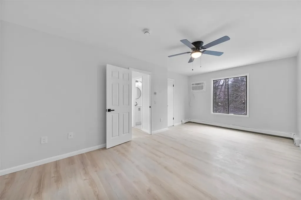 17 Laurel Court Fishkill NY 12524