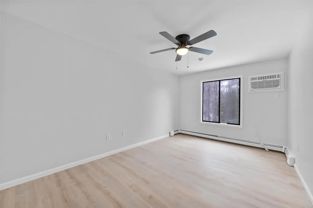 17 Laurel Court Fishkill NY 12524