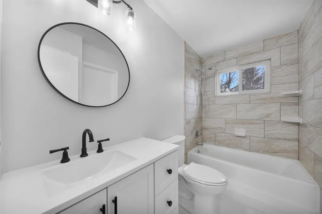 17 Laurel Court Fishkill NY 12524
